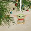 Hallmark Star Wars C-3PO Helmet Blown Glass Christmas Ornament (0003HCM1052)(Grogu)