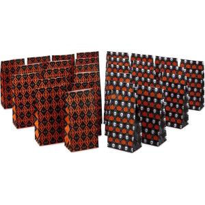 Hallmark Halloween Party Favor and Wrapped Treat Bags (30 Ct., Skulls and Pumpkins, Ghosts and Eyes) for Trick or Treating, Class Parties, Luminaries, Crafts, Día de los Muertos(Skulls  Pumpkins  Ghosts (30 Count))