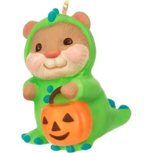 Hallmark Keepsake 1.25″ Mini Halloween Ornament 2025, Itty Bitty Spider, Halloween Decorations(Costumed Cutie)