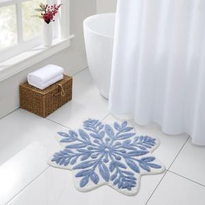 Hallmark – Bath Rug, Scallop Edge with Soft Tufted Pile, Holiday Home Decor (Christmas Wreath, 30″ Round)(Snowflake)