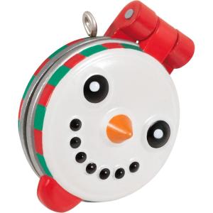 Hallmark Keepsake Mini Christmas Ornament (Beach Day Buddy) 0.75″ Tiny Ornament for Tabletop Tree(Whimsical Waffles)