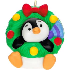 Hallmark Keepsake Petite Penguins Mini Christmas Ornament (A Delightful Decoration) 1″ Tiny Ornament for Tabletop Tree(2023 Petite Penguins)